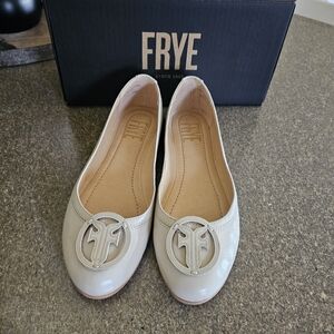 Frye Women's Cream Leather Logo Ballet Flats